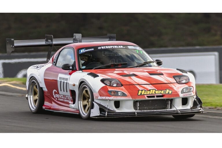 1999 Mazda RX-7 customer installation