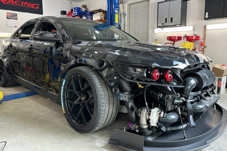 2010 Ford Taurus SHO customer installation