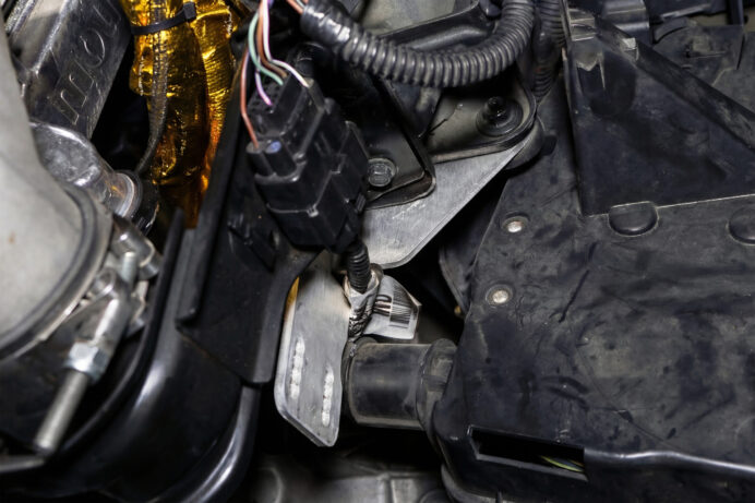 Professional Awesome 2013-18 Ford Focus ST Quick Release Splitter Support System - Image 3