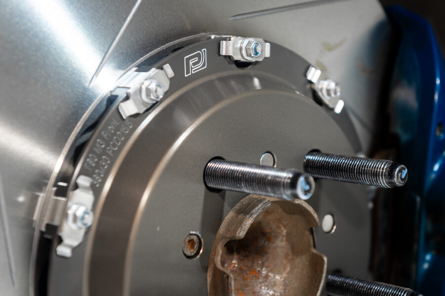 Motorsport Hardware wheel studs installed on BMW M4